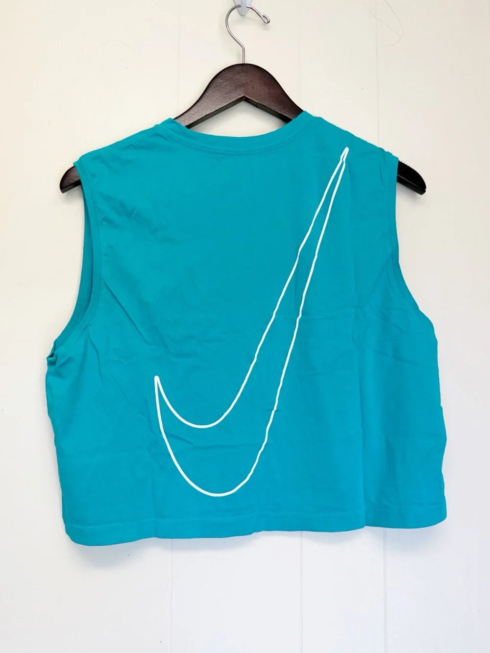 NIKE Teal Cropped Tank Top Tee Large
